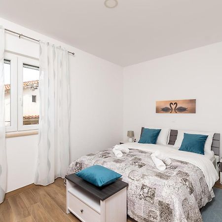 Apartman Palada Žminj Εξωτερικό φωτογραφία