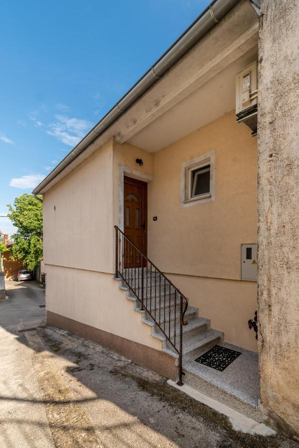 Apartman Palada Žminj Εξωτερικό φωτογραφία